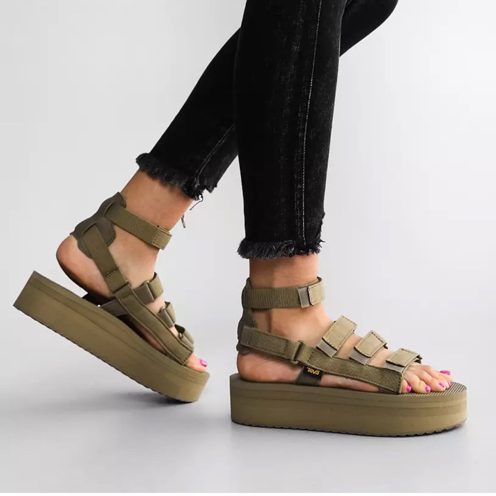 Teva Flatform Mevia Sandal- Aloe (Green)